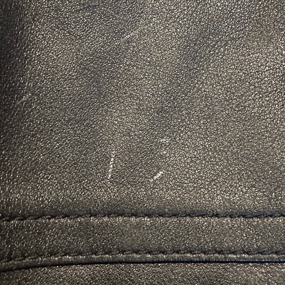 COACH BLACK LEATHER TOTE - Picture 8 of 9